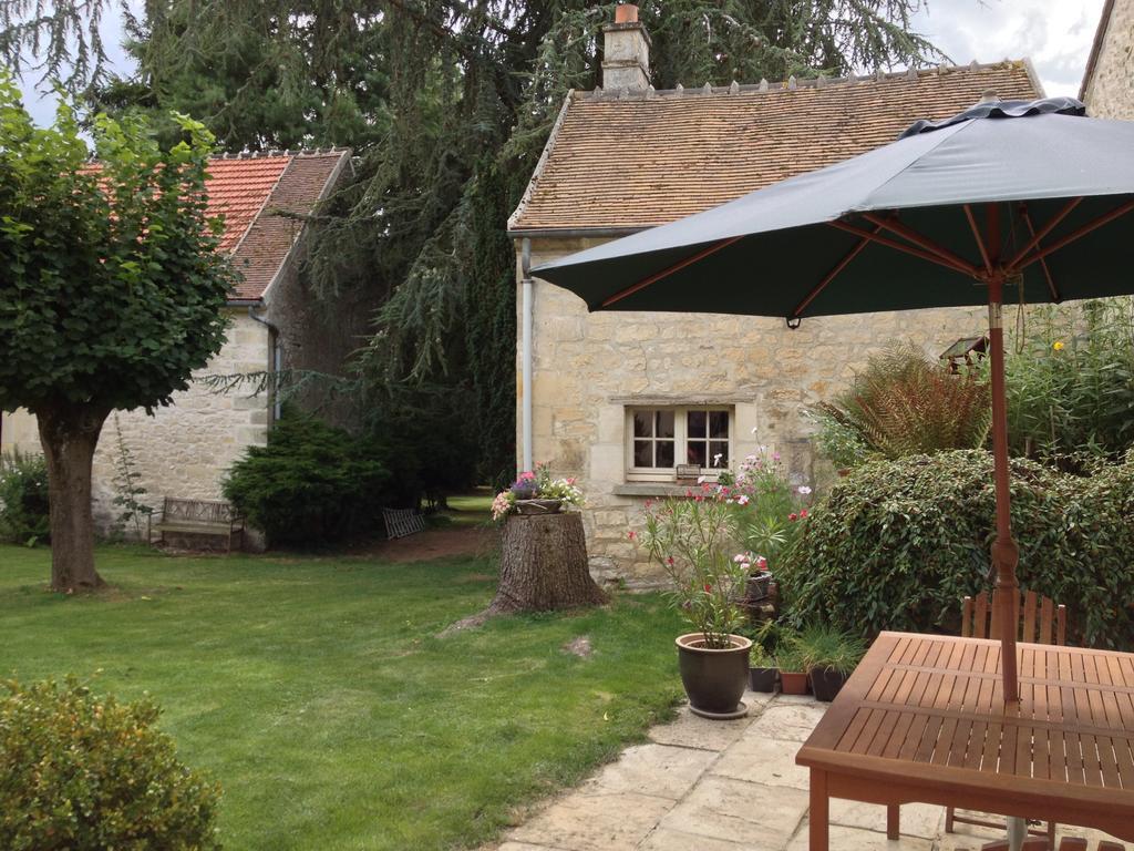 Relais De La Haute Pommeraye Apremont (Oise) Exterior foto